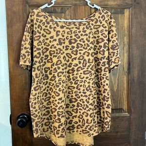 Maurice’s tee